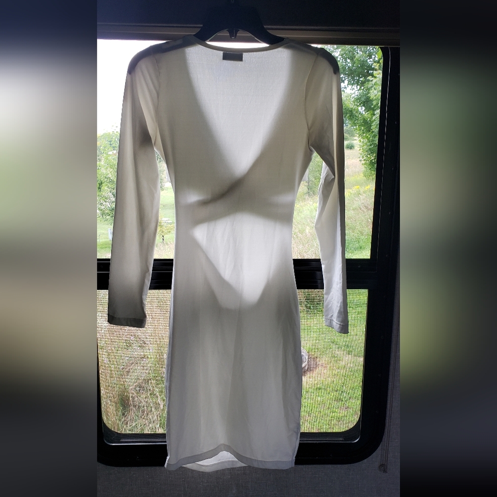 Dress - Picture 2 of 3